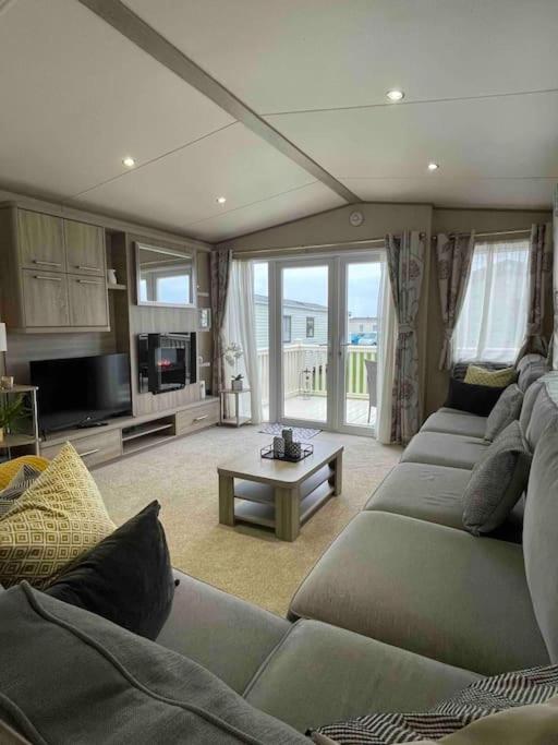 The Fairways Hideaway - Northumberland Villa นิวบิกกิน-บาย-เดอะ-ซี ภายนอก รูปภาพ